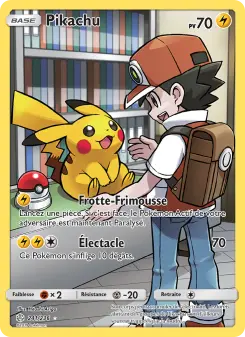 Photo carte Pokemon Pikachu Éclipse Cosmique 241/236