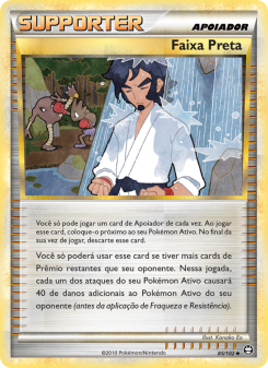 Carta Pokémon Black Belt TRI 085/102 da coleção Triumphant
